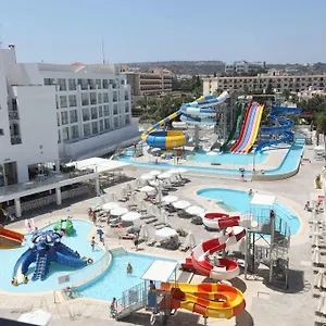 Ξενοδοχείο με διαμερίσματα Anastasia Splash Residences, Πρωταράς